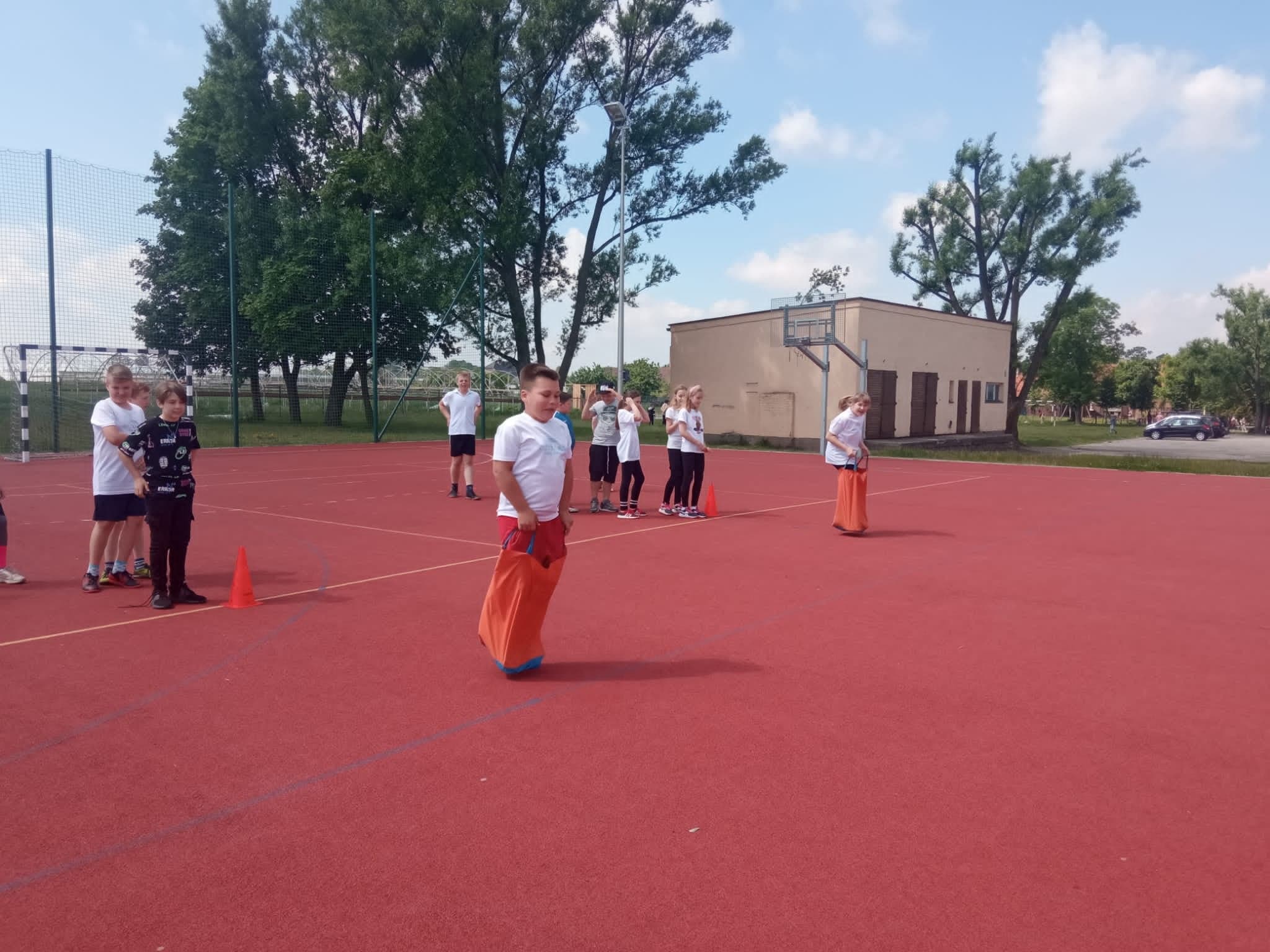 289098244 1001696640761289 2604485549442230079 n